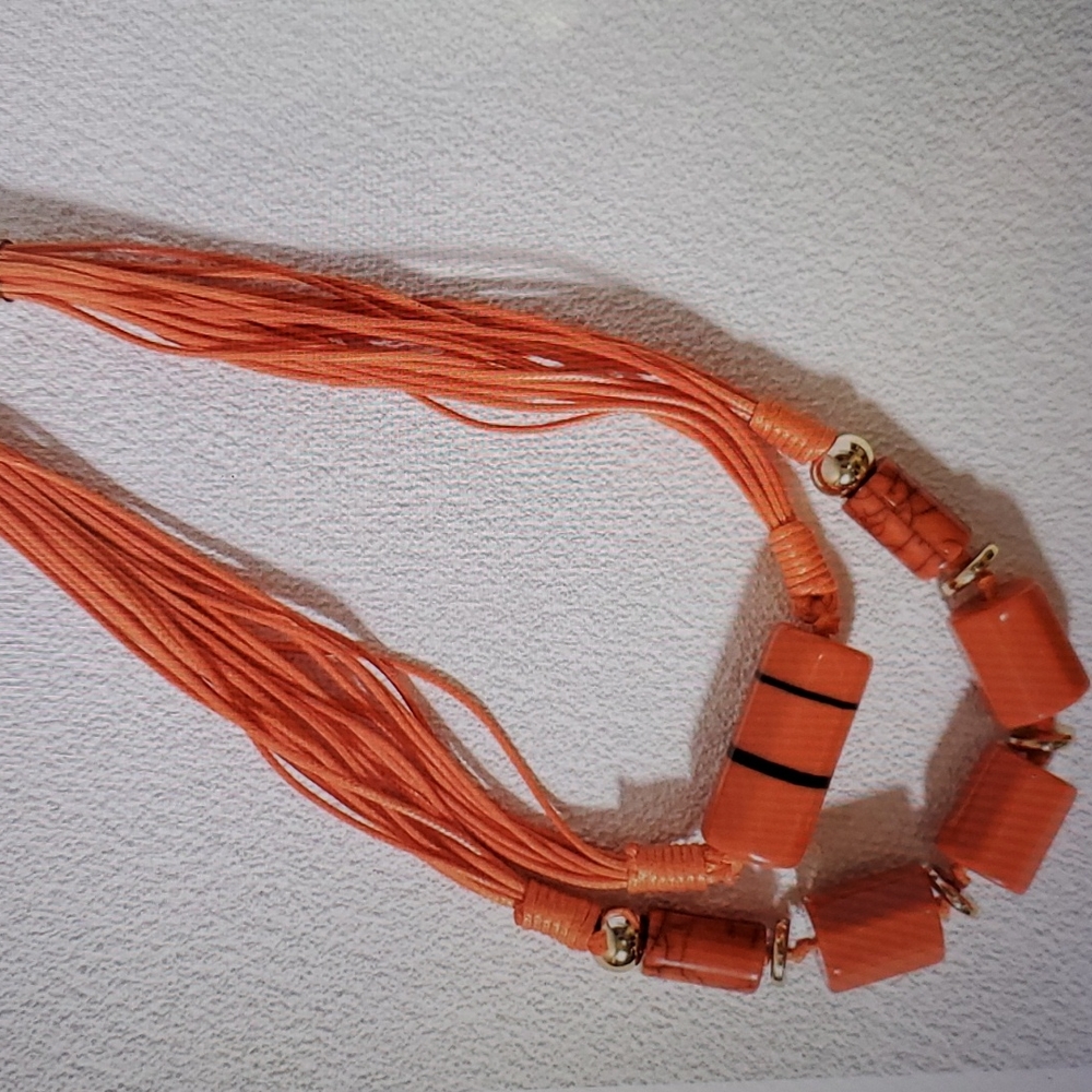 Geometric Layer Set Bead Necklace